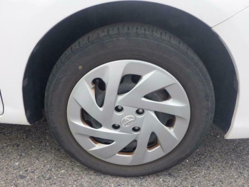 COROLLA AXIO