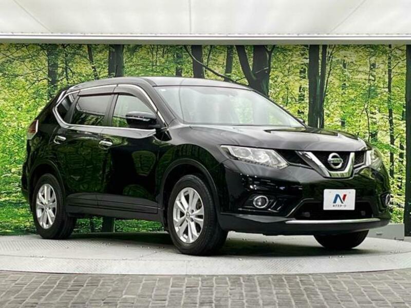 X-TRAIL