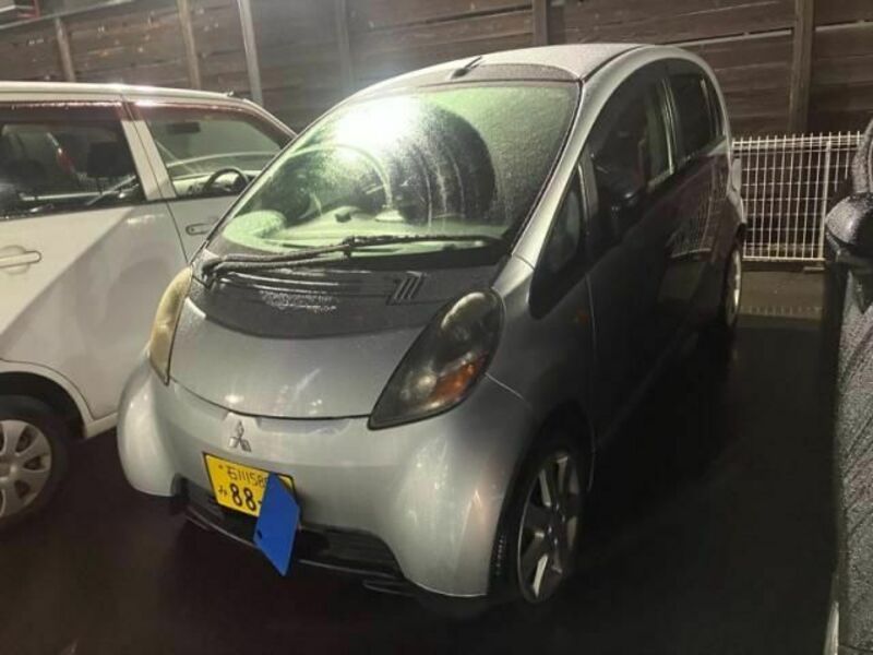 MITSUBISHI I