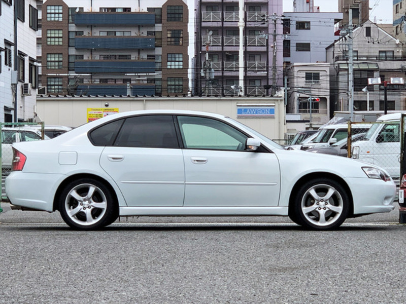 LEGACY B4