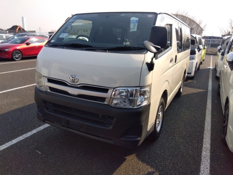 HIACE VAN-0