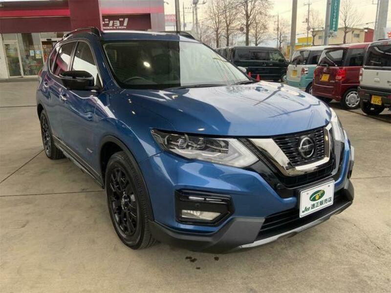 X-TRAIL