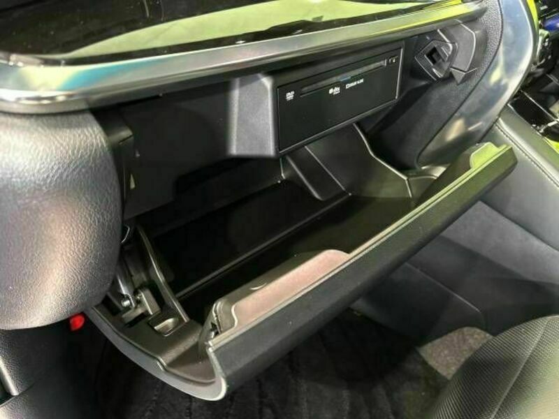ALPHARD-11