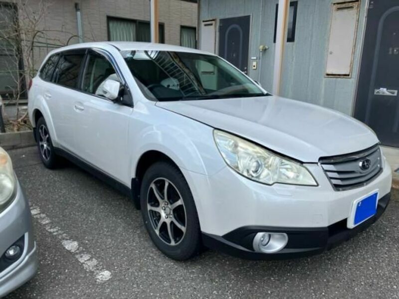 LEGACY OUTBACK-1