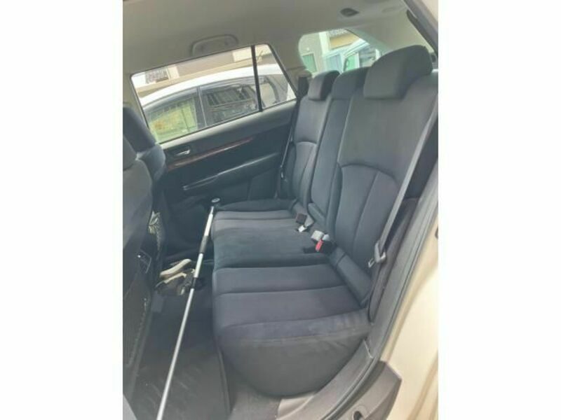 LEGACY OUTBACK-18