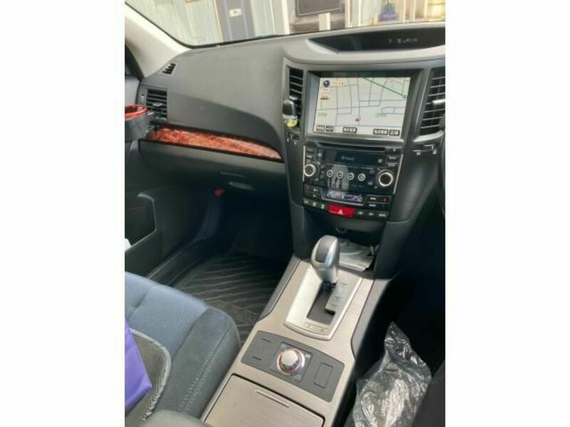 LEGACY OUTBACK-20
