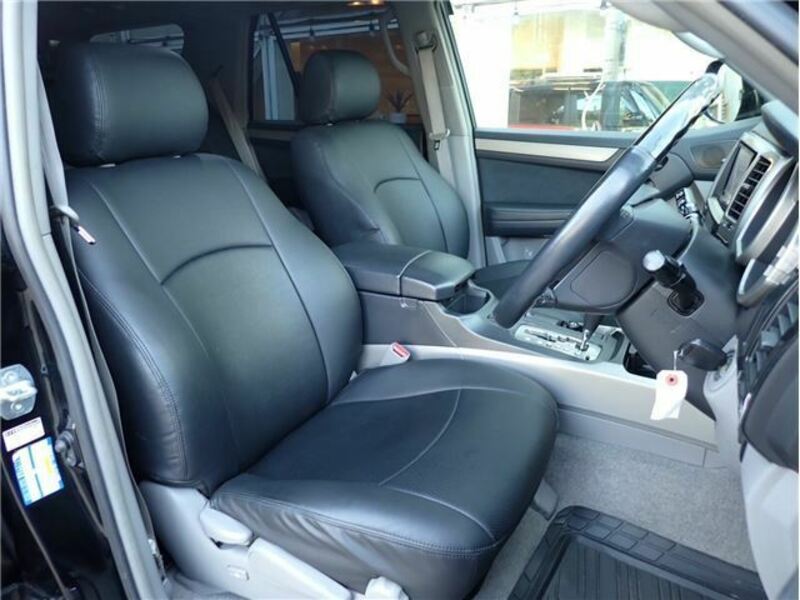 HILUX SURF