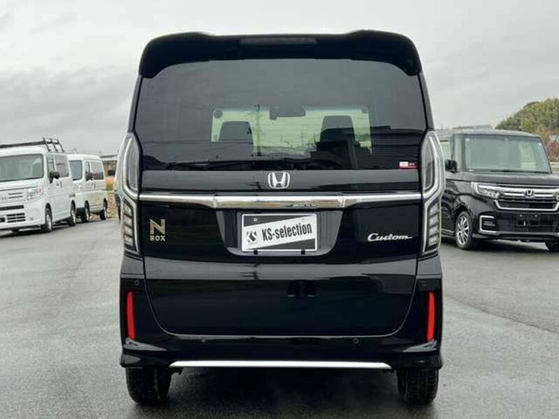 N BOX CUSTOM-4