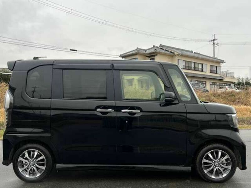 N BOX CUSTOM-5