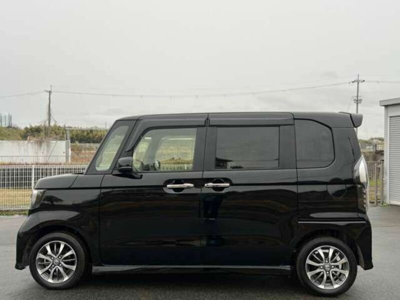 N BOX CUSTOM-6