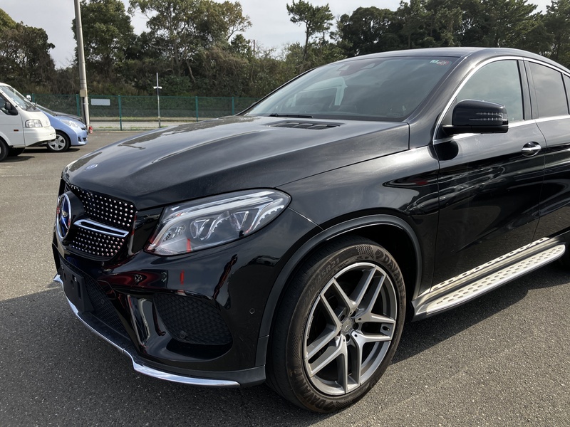 GLE CLASS