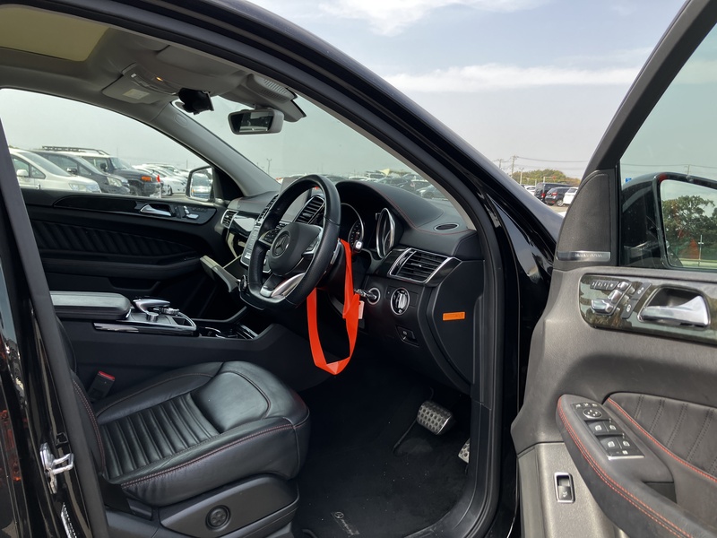 GLE CLASS