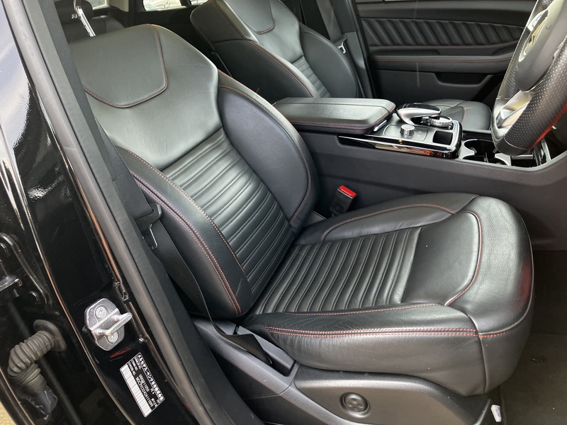 GLE CLASS