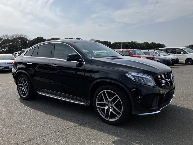 GLE CLASS