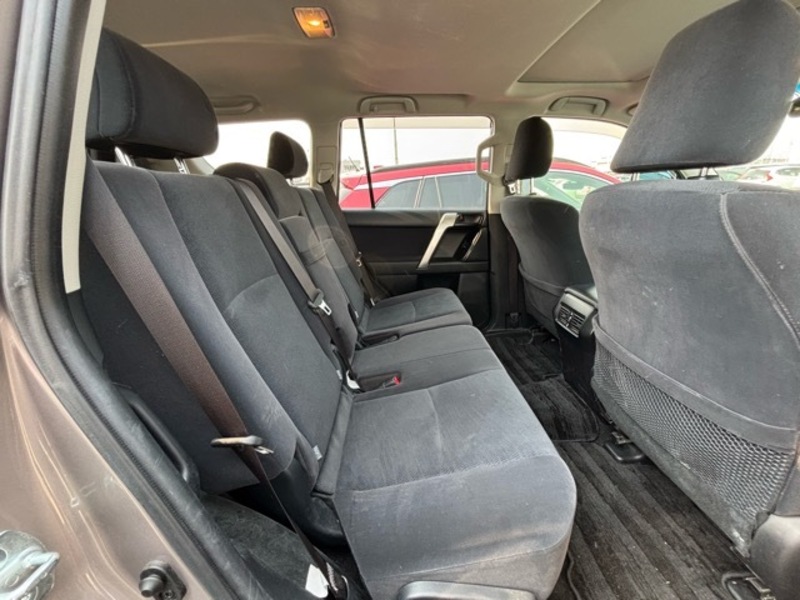 LAND CRUISER PRADO-8
