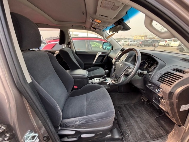 LAND CRUISER PRADO-7