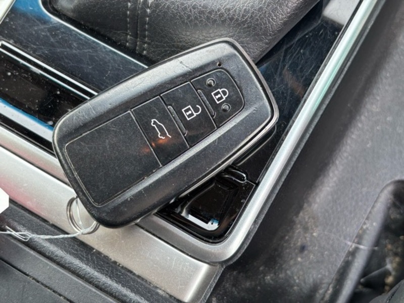LAND CRUISER PRADO-24