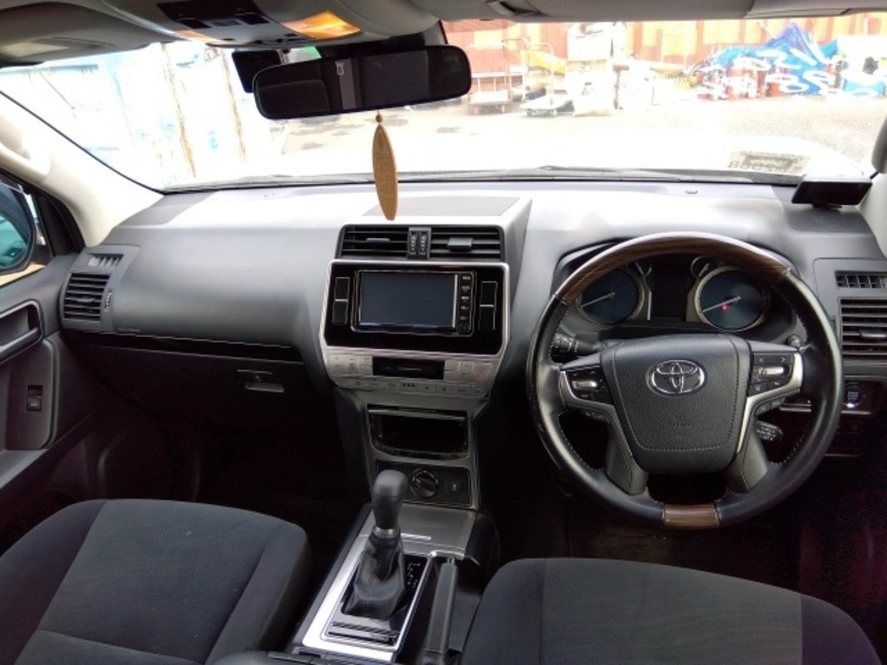 LAND CRUISER PRADO-44