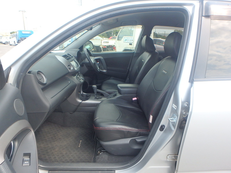 RAV4