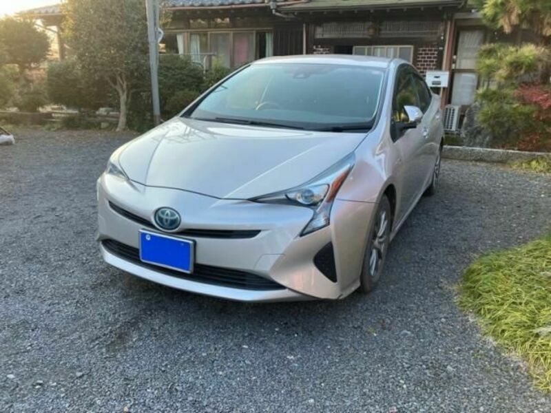 PRIUS-0