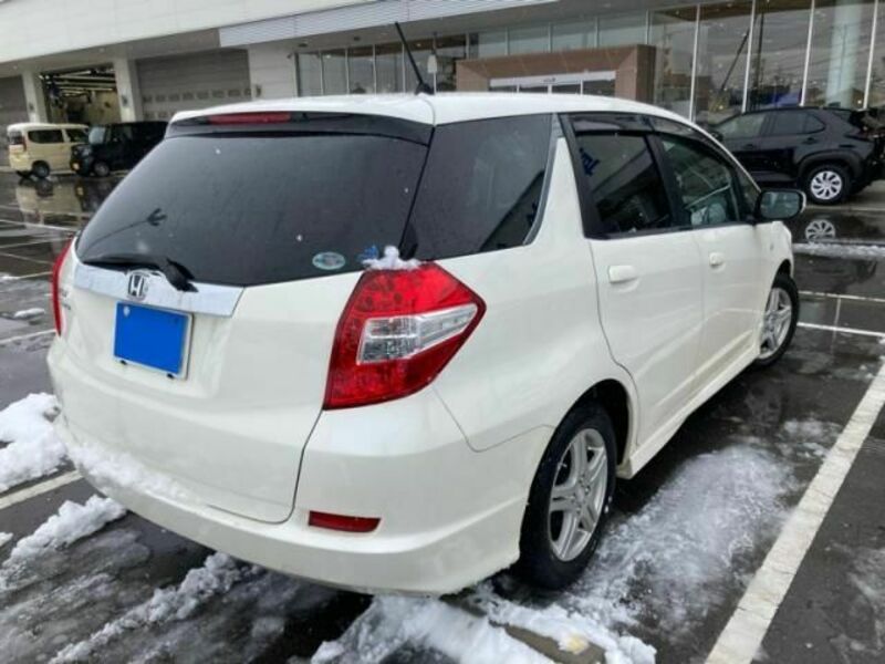 FIT SHUTTLE