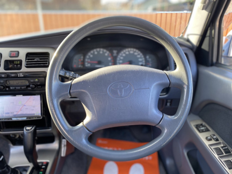 HILUX SURF