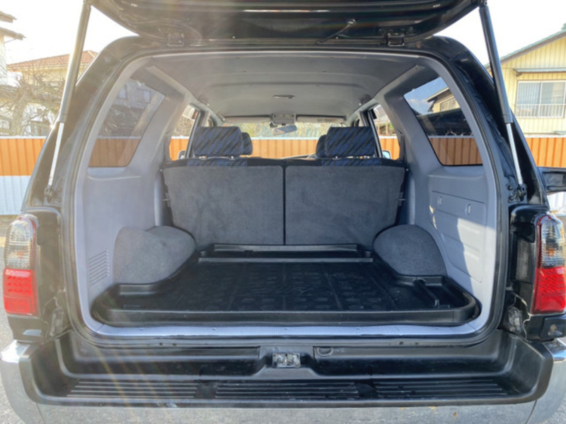 HILUX SURF