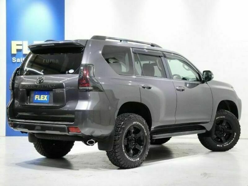 LAND CRUISER PRADO