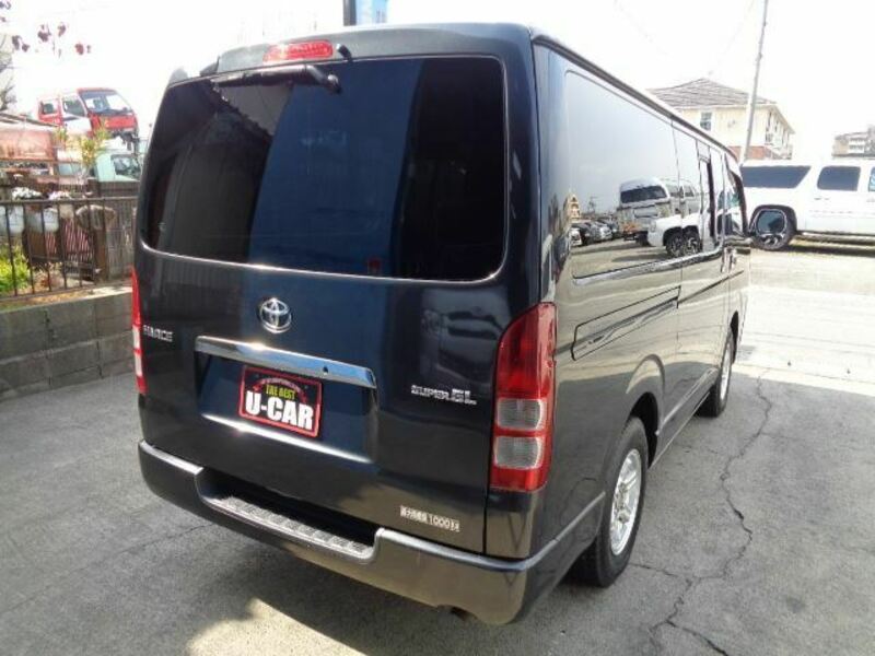 HIACE VAN