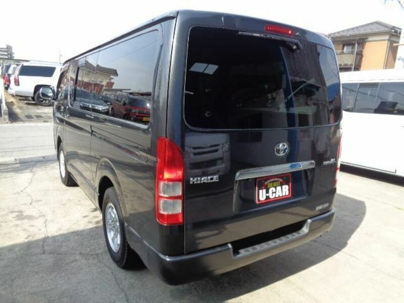 HIACE VAN