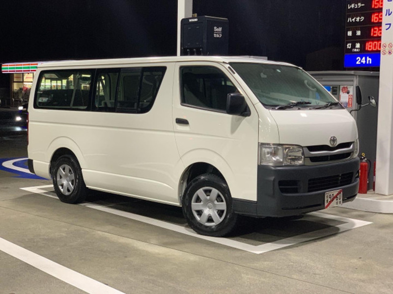 HIACE VAN