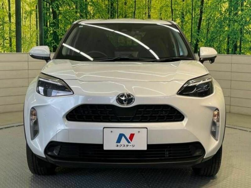 YARIS CROSS