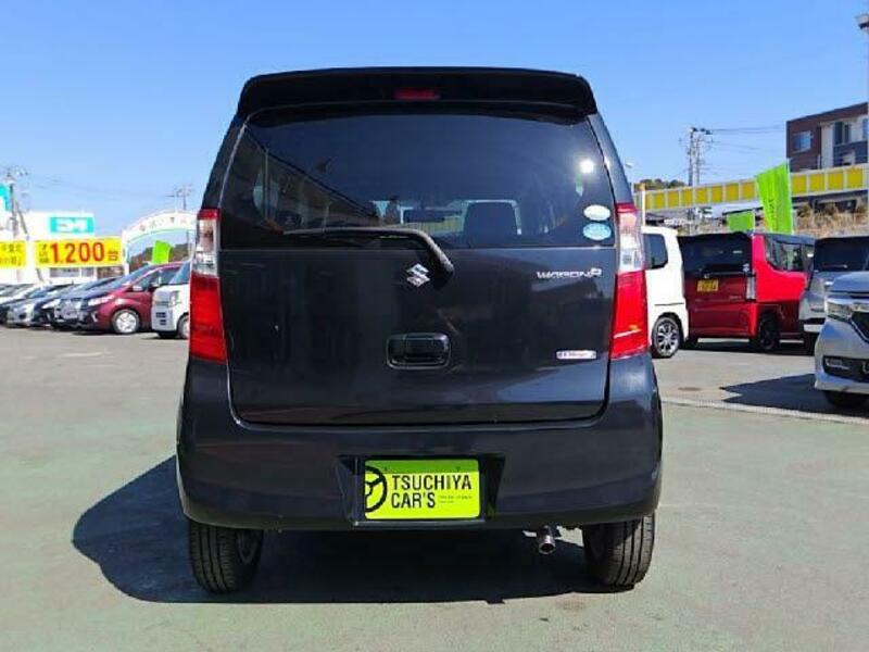 WAGON R-9