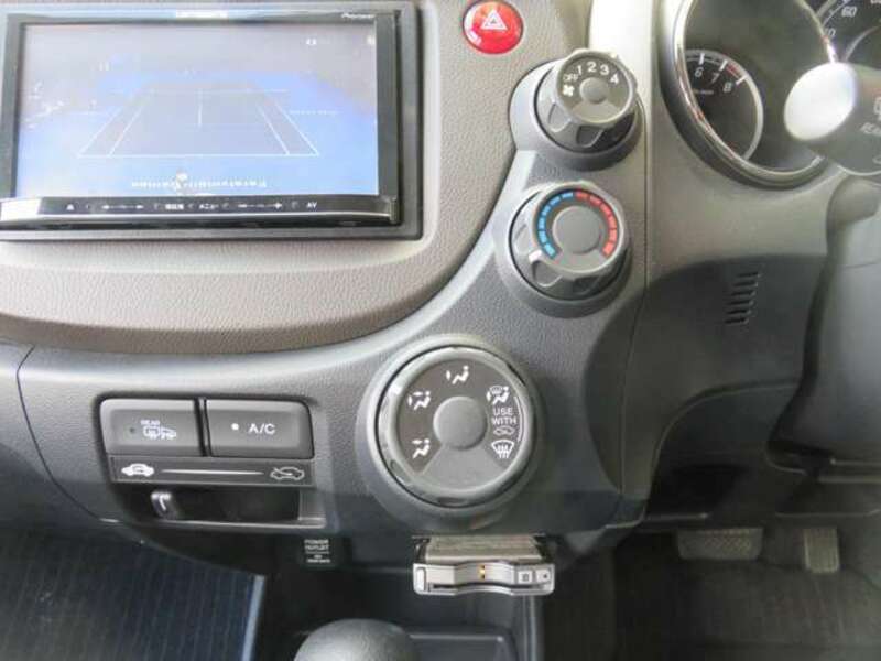 FIT SHUTTLE-17