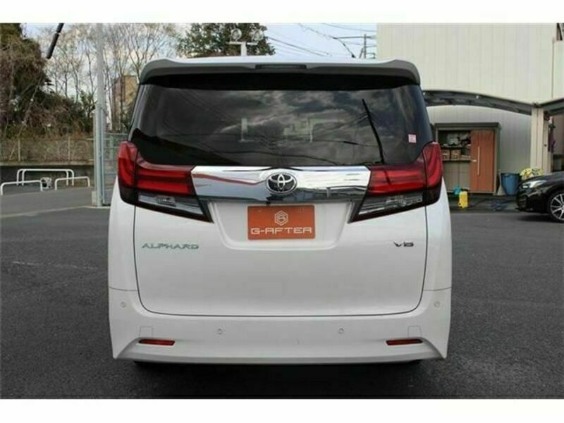 ALPHARD-8
