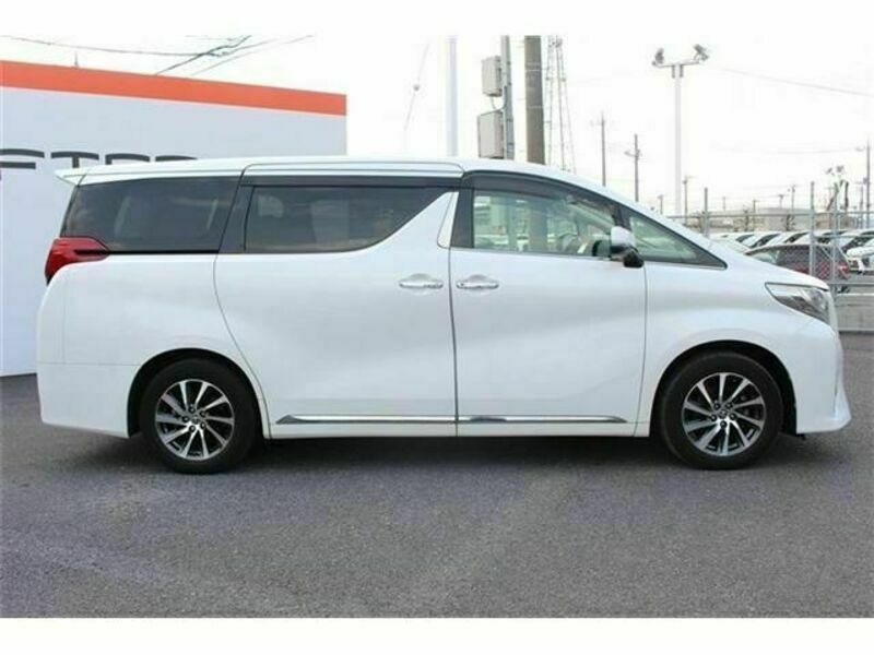 ALPHARD-9