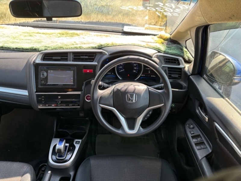 FIT HYBRID-6