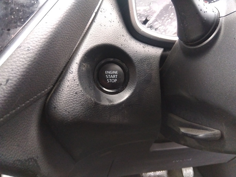 COROLLA CROSS