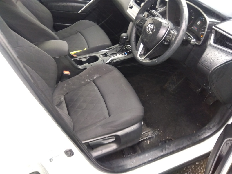 COROLLA CROSS
