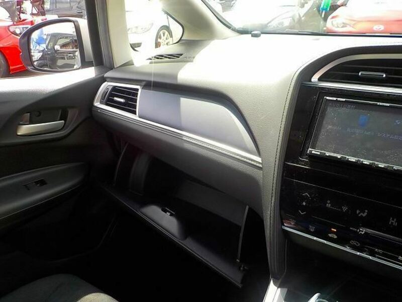 SHUTTLE
