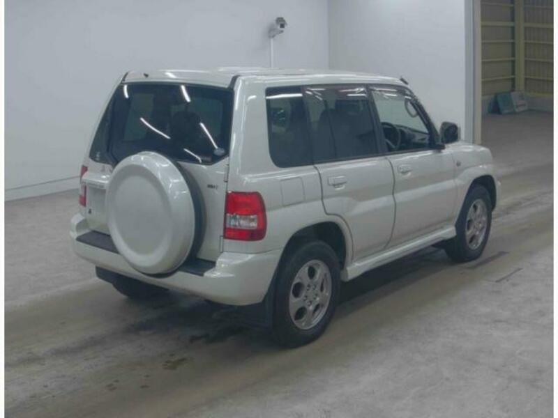 PAJERO IO
