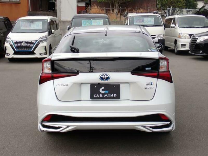 PRIUS-1