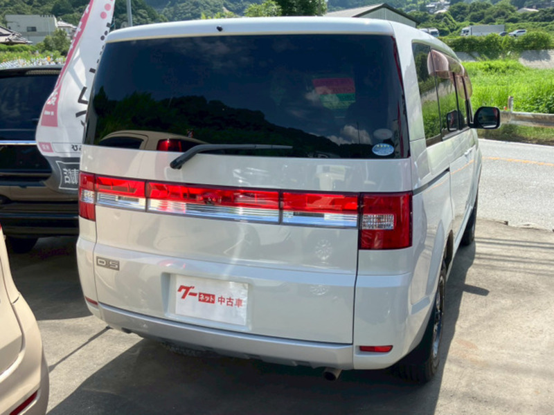 DELICA D5
