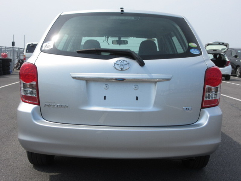 COROLLA FIELDER