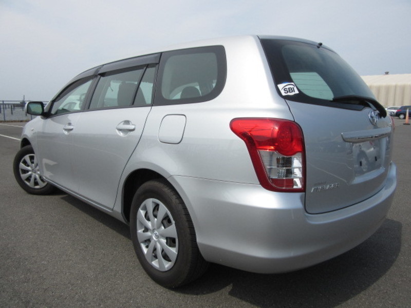 COROLLA FIELDER