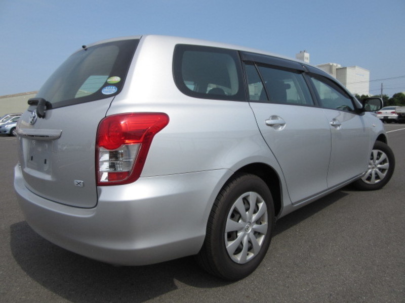 COROLLA FIELDER
