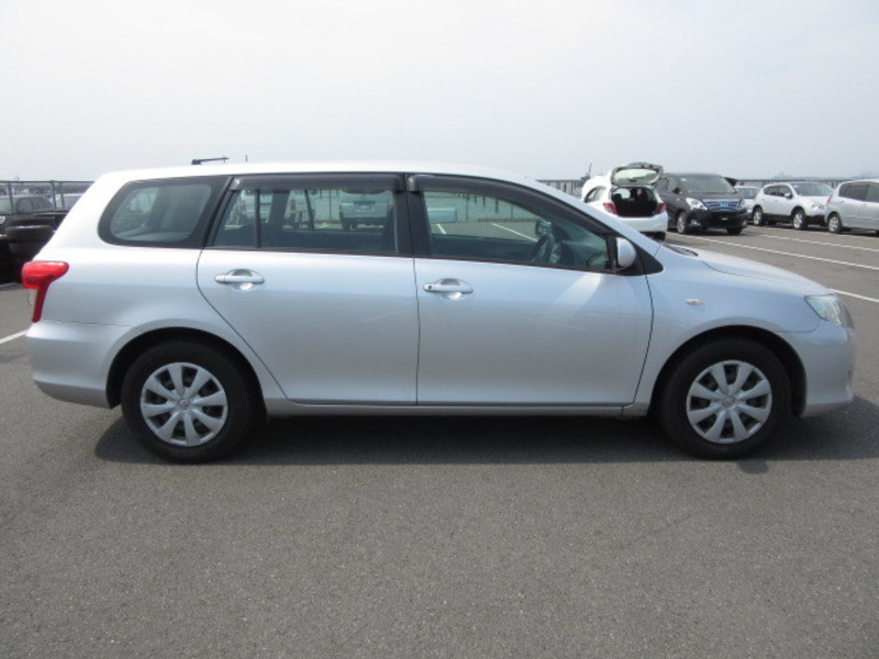 COROLLA FIELDER