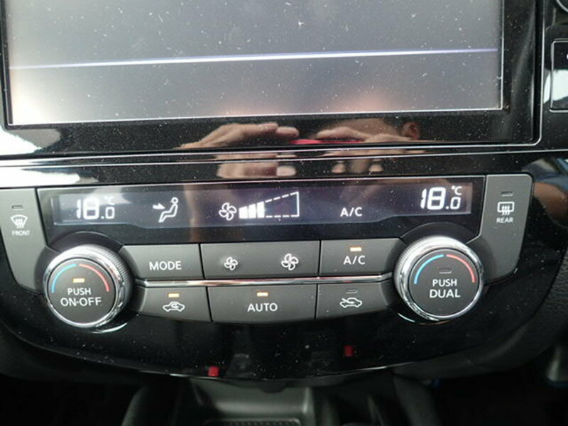 X-TRAIL HYBRID