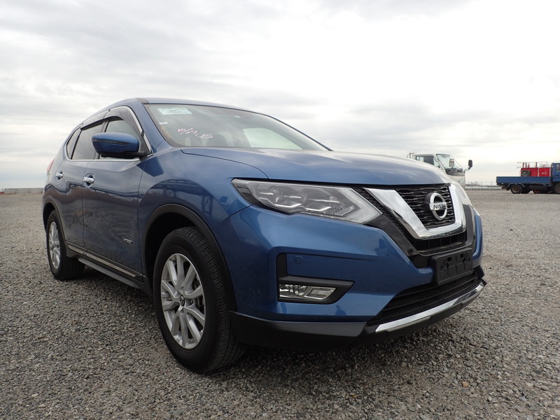 X-TRAIL HYBRID