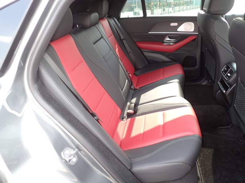 GLE CLASS